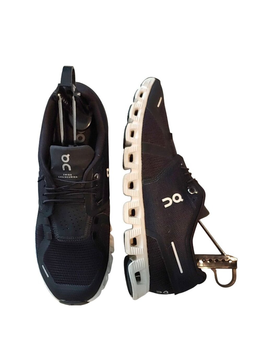 On Cloud 5 Black White Running Shoes Women's 9.5 CloudTec Activewear